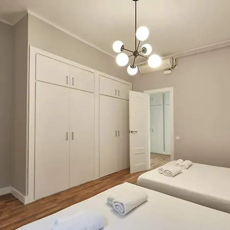 Bbarcelona Apartments Gaudi Avenue Flats Barcelona