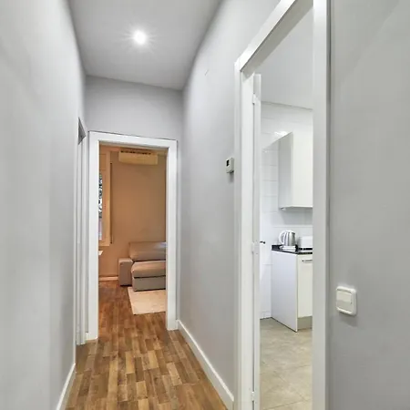 Bbarcelona Apartments Gaudi Avenue Flats *