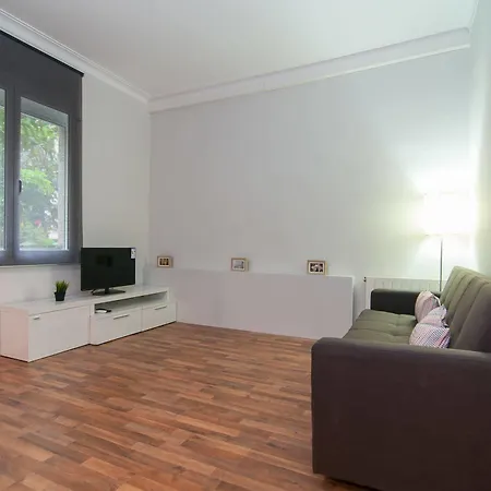 Bbarcelona Apartments Gaudi Avenue Flats * Barcelona